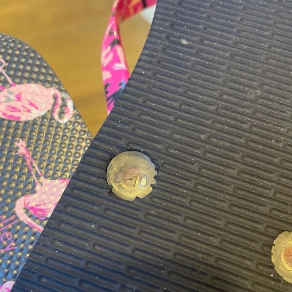 NWOT Vera Bradley Flamingo Fiesta Flip Flops 9-10 Navy Pink - Picture 6 of 8